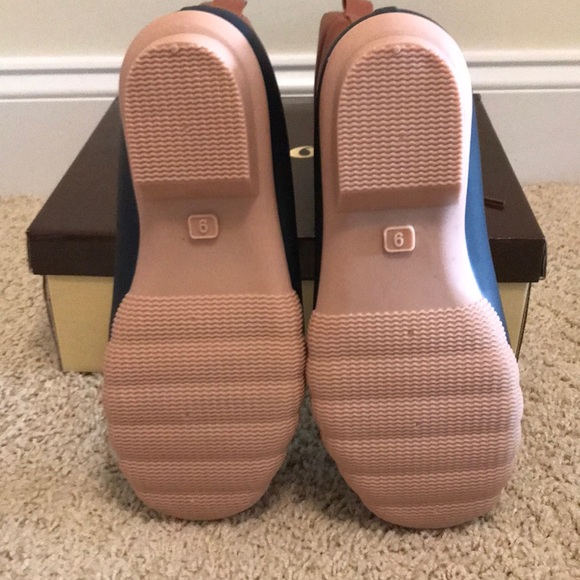 NEW Outwoods Boots - Picture 3 of 5